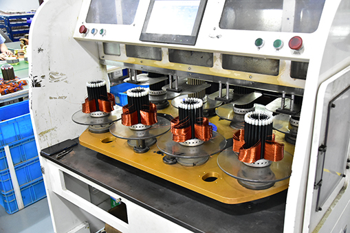 Vertical winding machine-Shengzhou Shuanggang Electric Co., Ltd